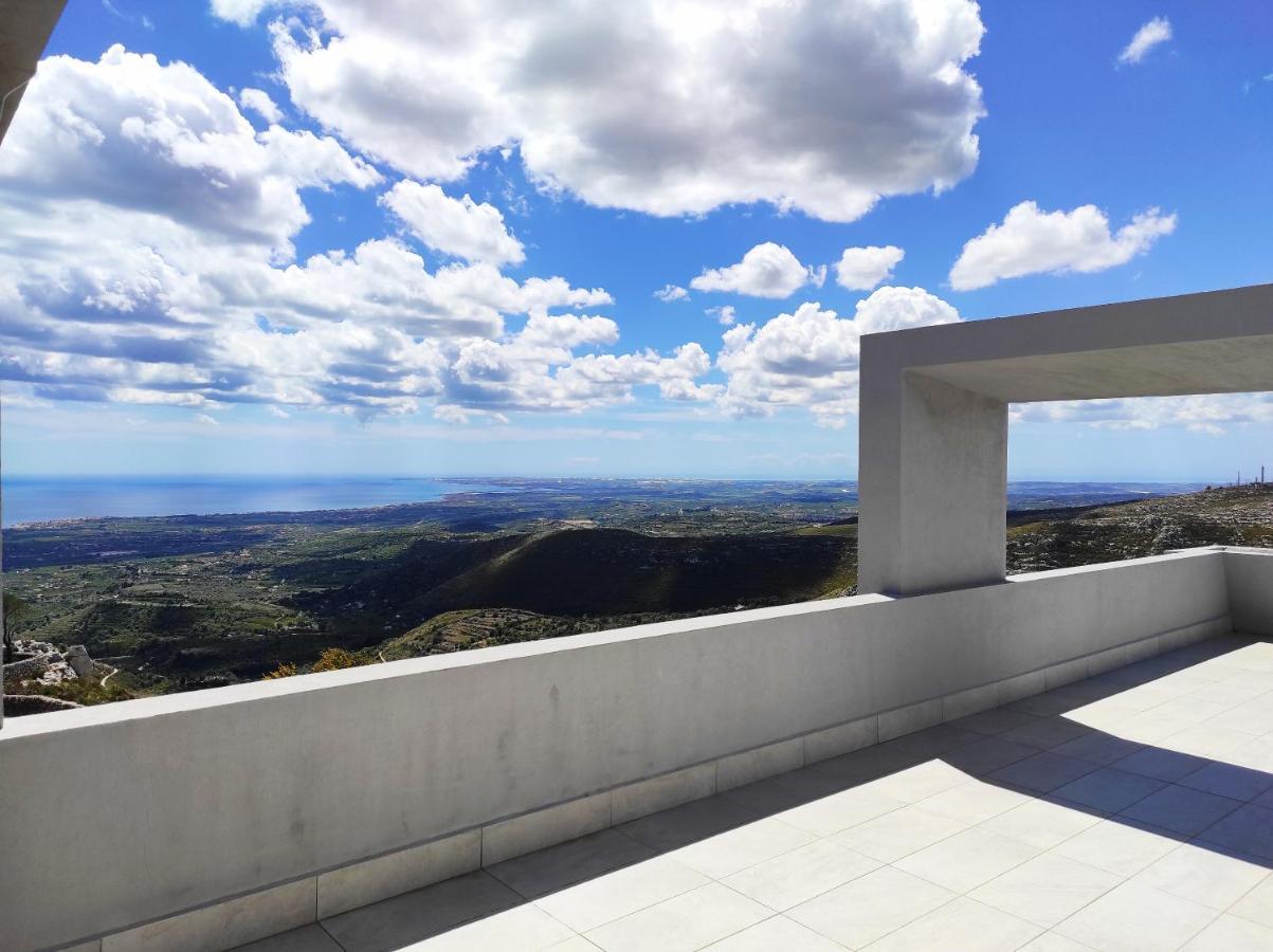 Villa Orizzonte Sullo Jonio أفولا المظهر الخارجي الصورة